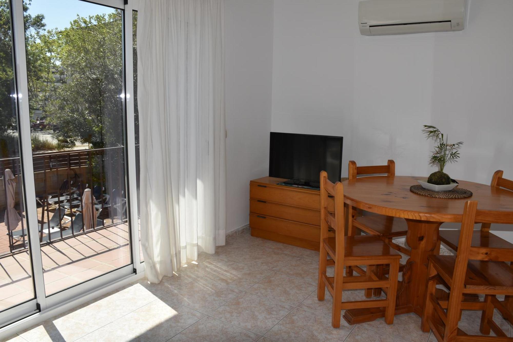 Apartamentos Les Palmeres Platja d'Aro Exterior photo